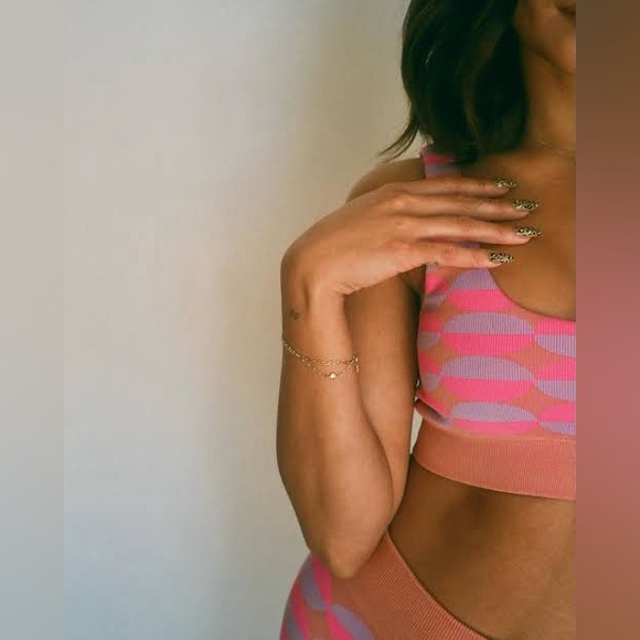 FABLETICS × VANESSA HUDGENS Sun-Daze Collectio Set XS - Picture 12 of 17